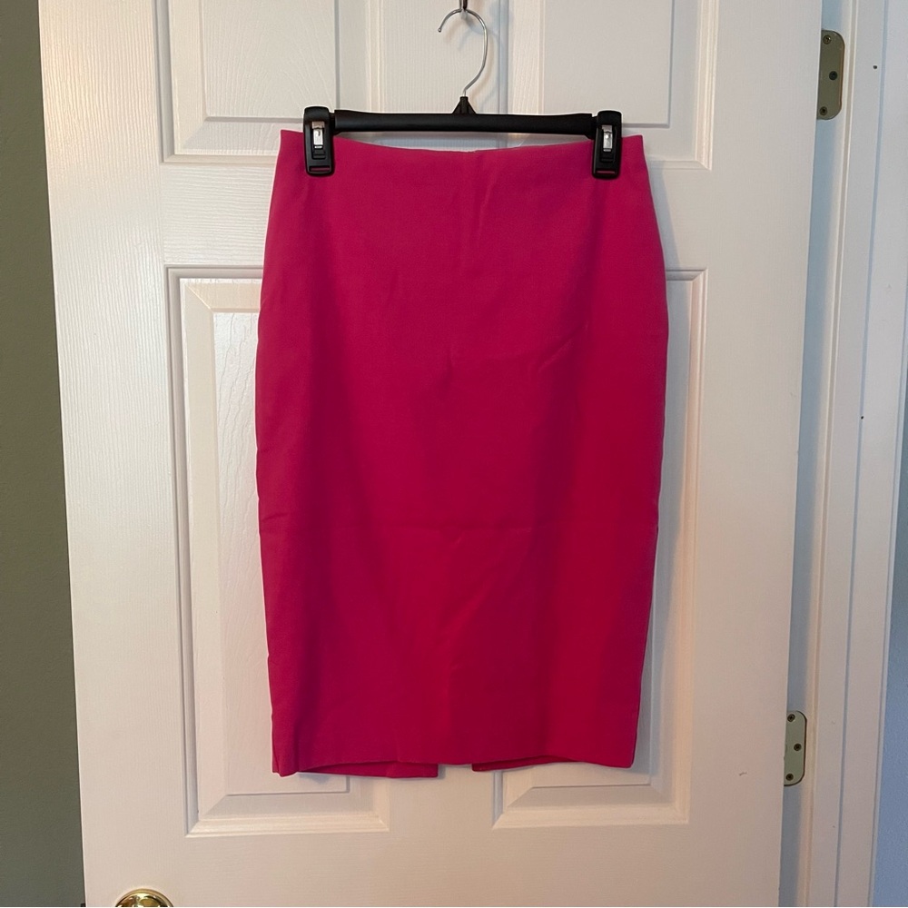 Hot Pink Express Pencil Skirt - Gorgeous and Super Soft - Like New - Size 4